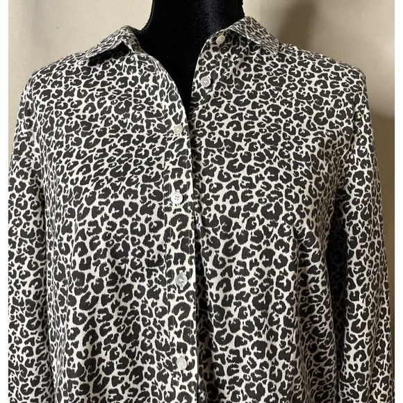 Talbots Sz 16P Petite Animal Leopard Print Button Up Blouse Wrinkle Resistant - Picture 2 of 10